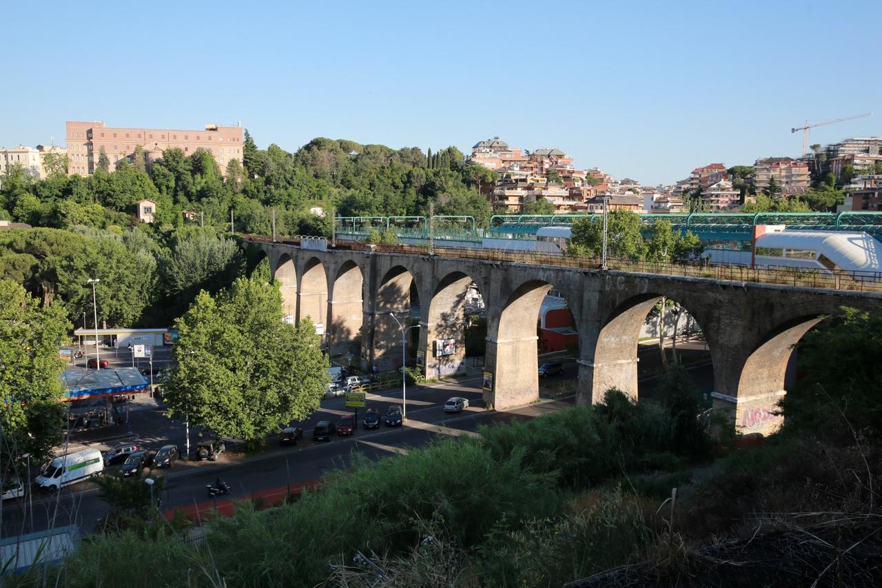B&B All'Ombra Di San Pietro Rome Exterior photo